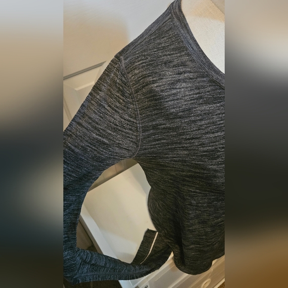 Lululemon On The Run Long Sleeve Heathered Grey Reflective No Tags Size Small - Picture 6 of 7